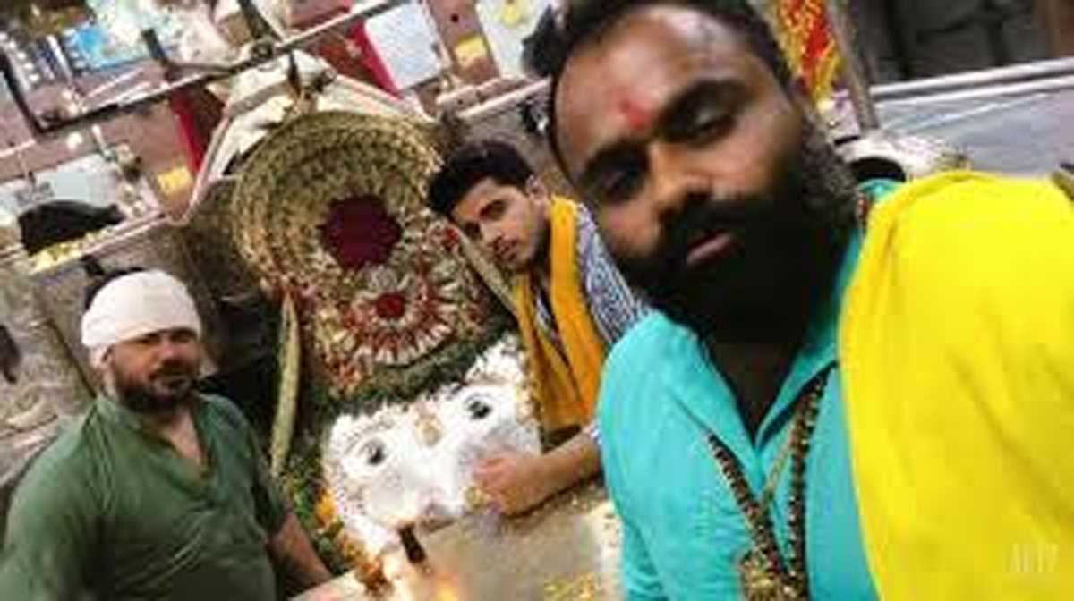 सूर्यग्रहण के दौरान भजन-कीर्तन करें गर्भवती महिलाएं : पुजारी सुनील सनी